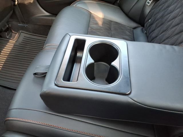 Used 2023 Nissan Maxima SR w/ Sport Mat Group image 8