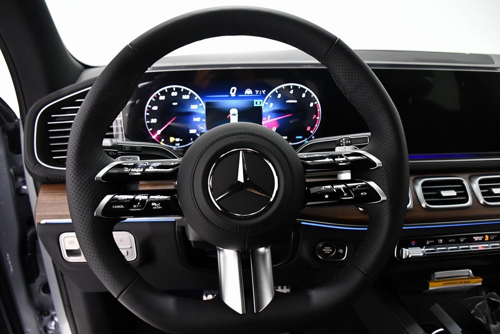 New 2025 Mercedes-Benz GLS 450 4MATIC image 9