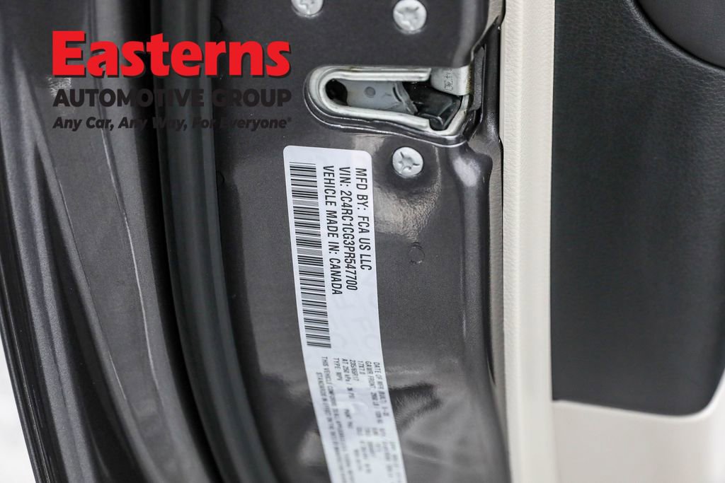 Used 2023 Chrysler Voyager LX image 36