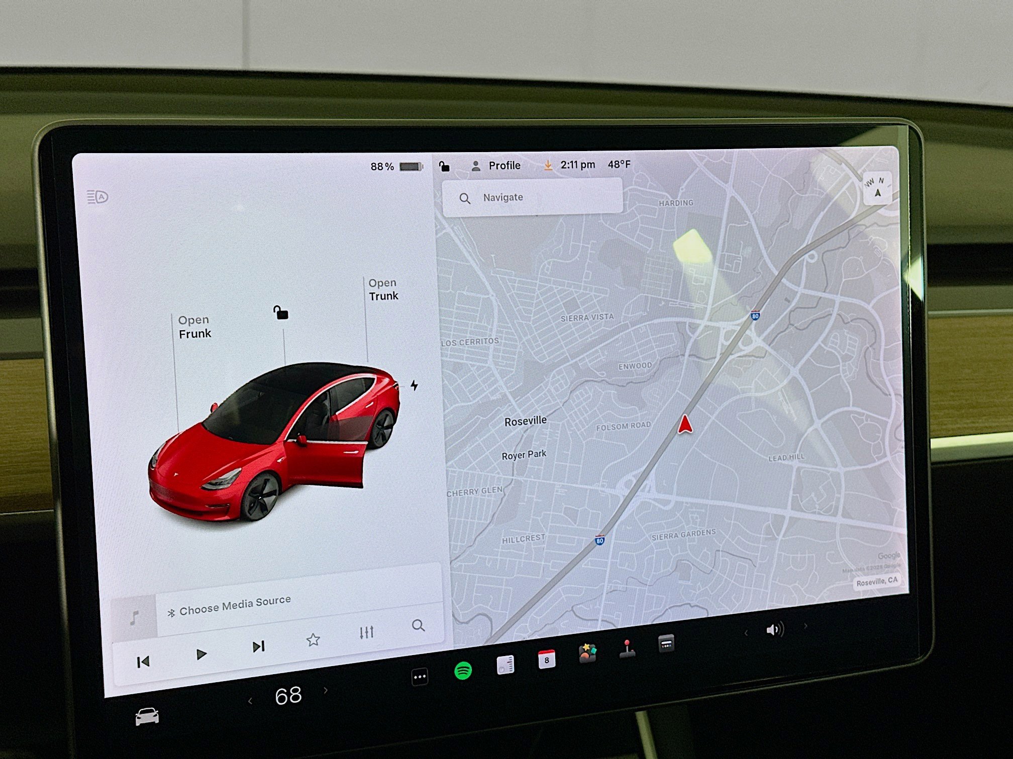 Used 2019 Tesla Model 3 Long Range image 19