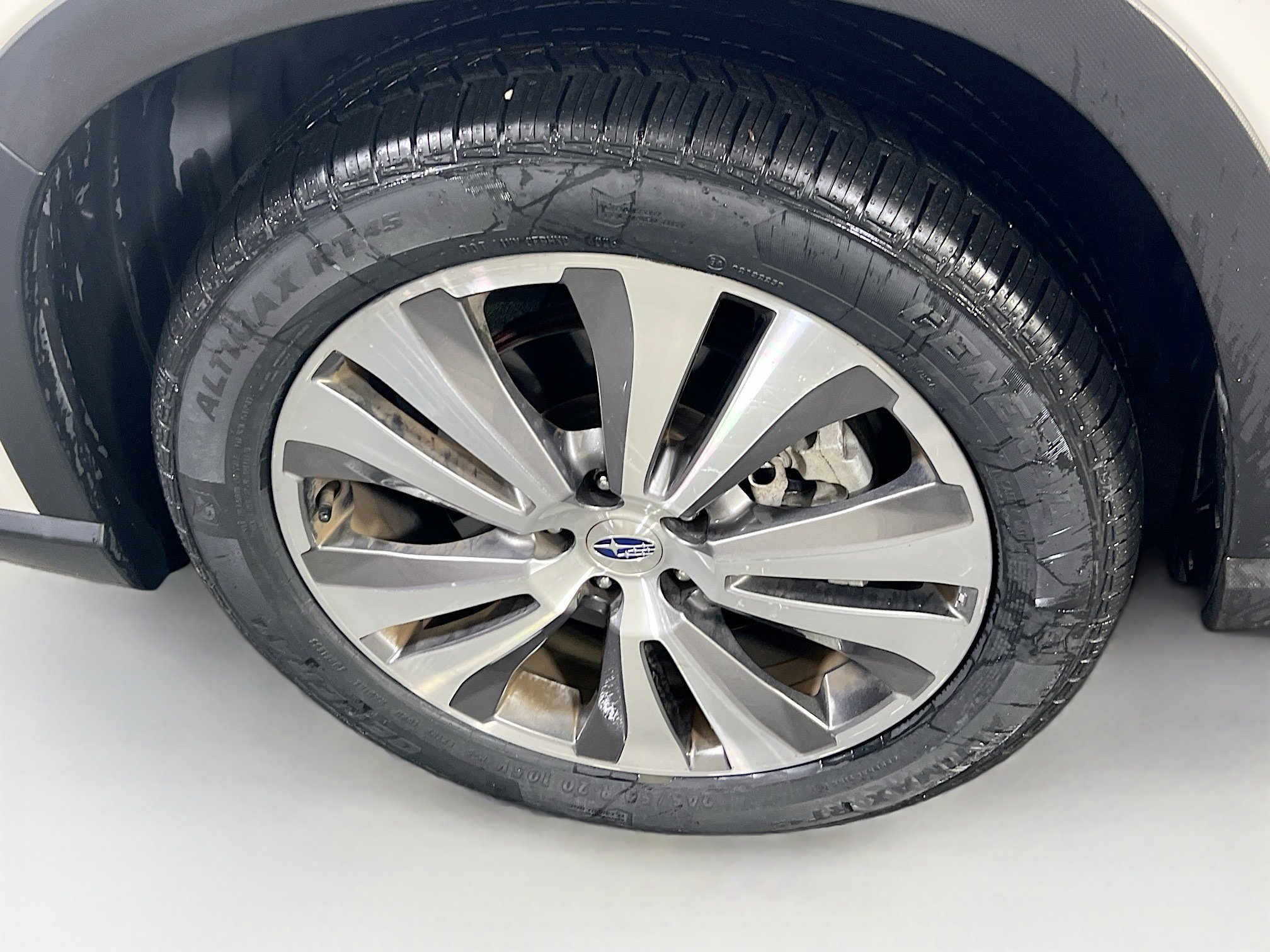 Used 2022 Subaru Ascent Limited w/ Technology Package image 33