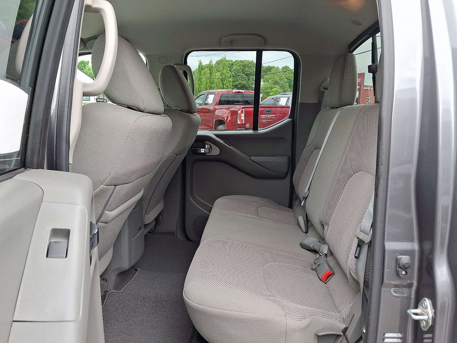 Certified 2019 Nissan Frontier SV w/ Value Truck Package AWD/4WD image 11