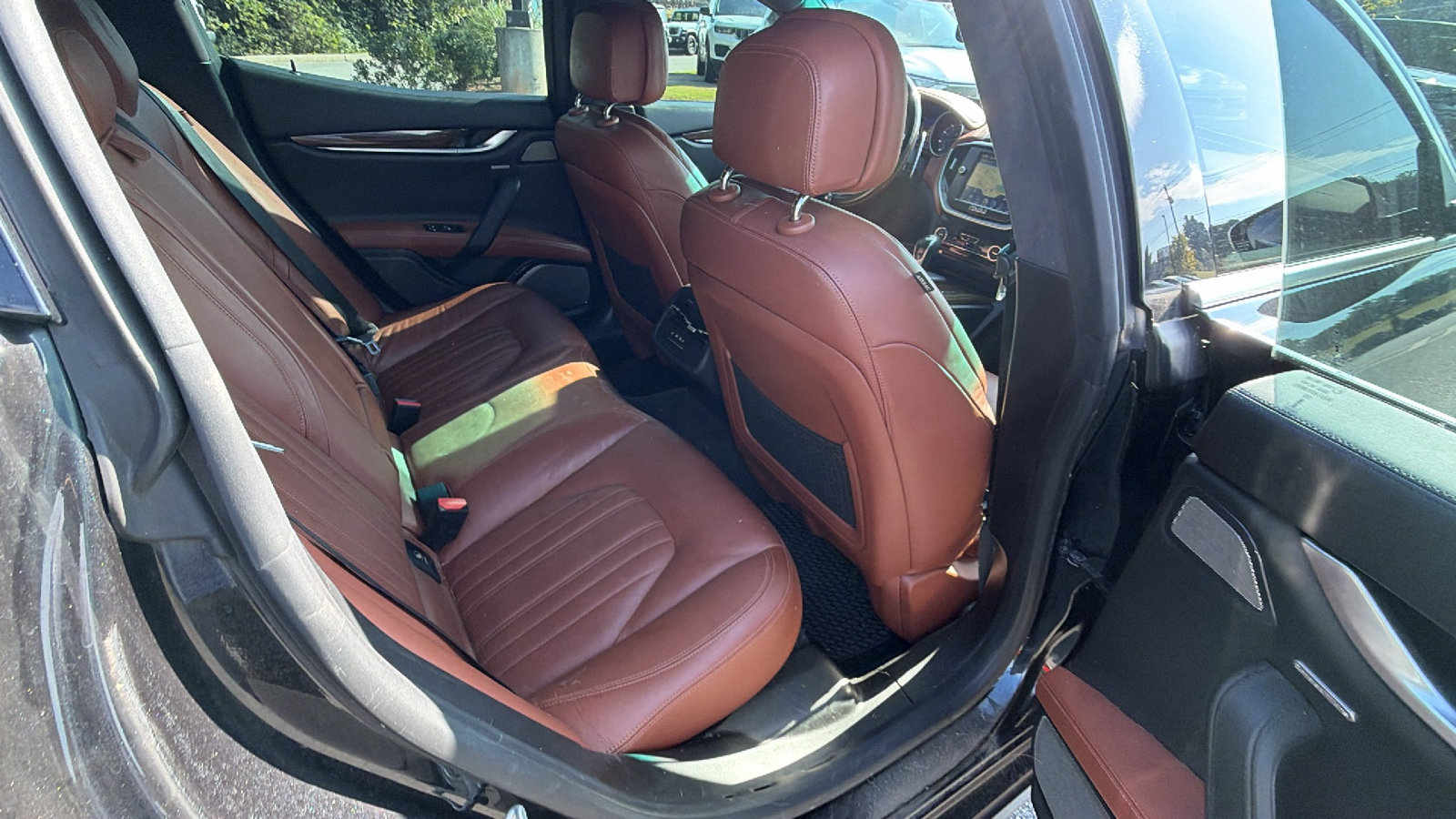 Used 2015 Maserati Ghibli S Q4 AWD/4WD image 22