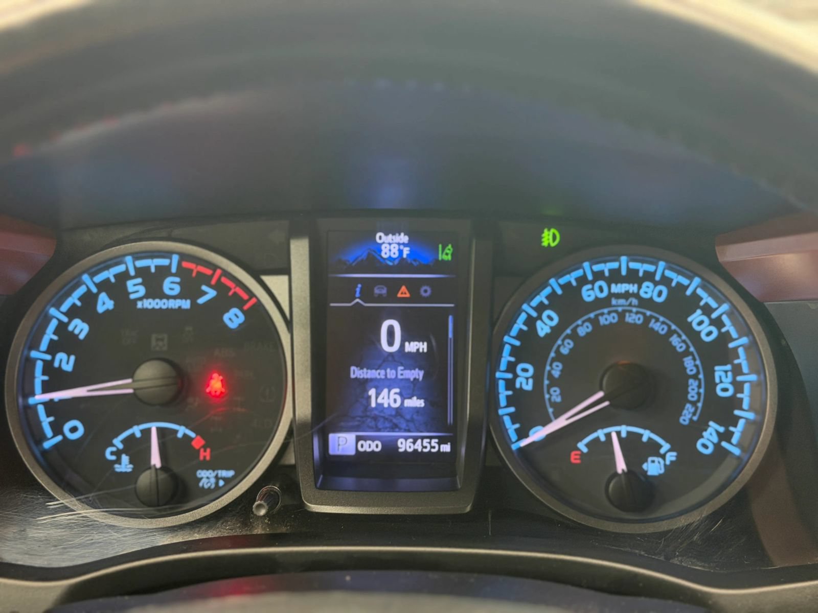 Used 2020 Toyota Tacoma TRD Sport AWD/4WD image 28