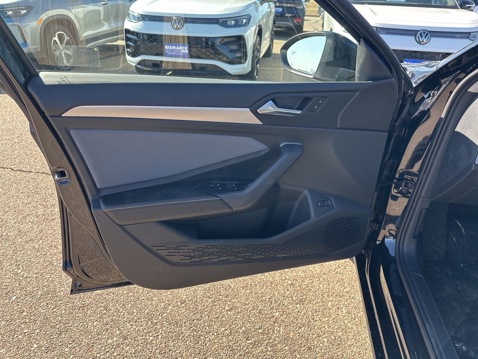 New 2026 Volkswagen Jetta SE image 13