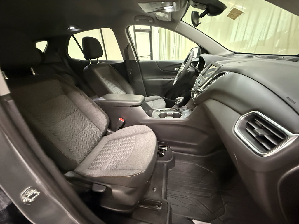 Certified 2024 Chevrolet Equinox LT w/ LPO, Floor Liner Package FWD image 26