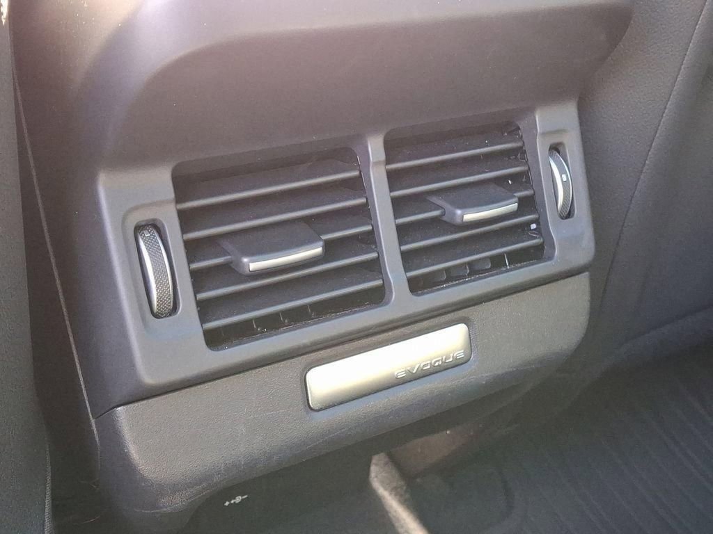 Used 2023 Land Rover Range Rover Evoque R-Dynamic S image 11