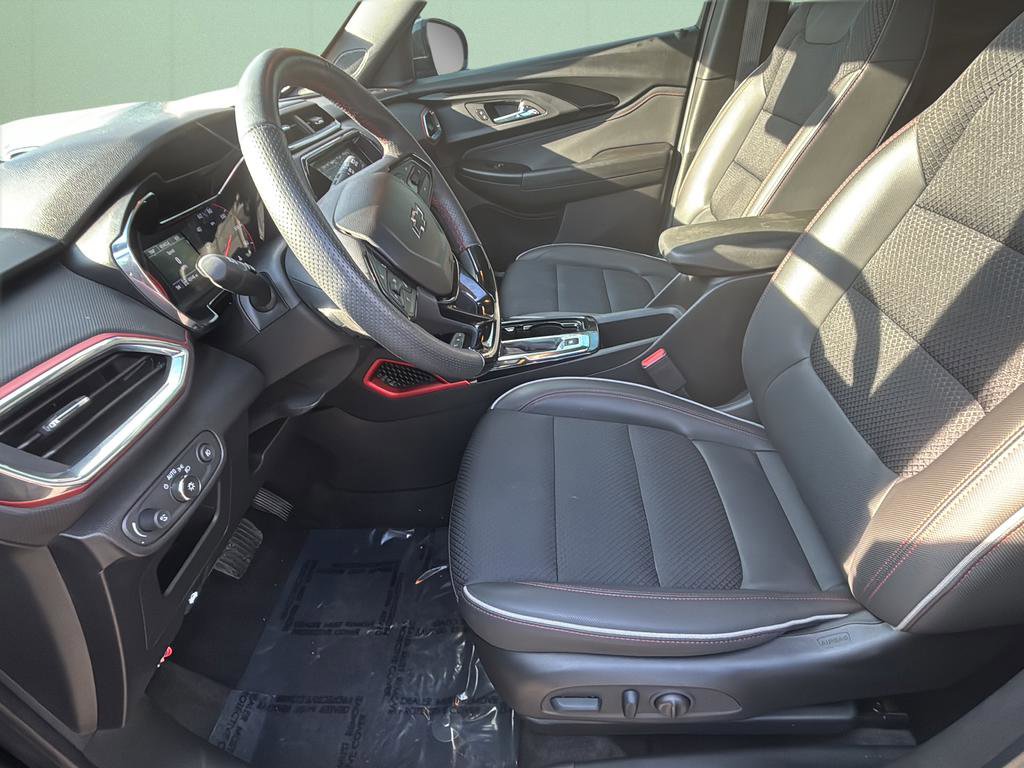 Used 2023 Chevrolet TrailBlazer RS w/ Convenience Package image 18