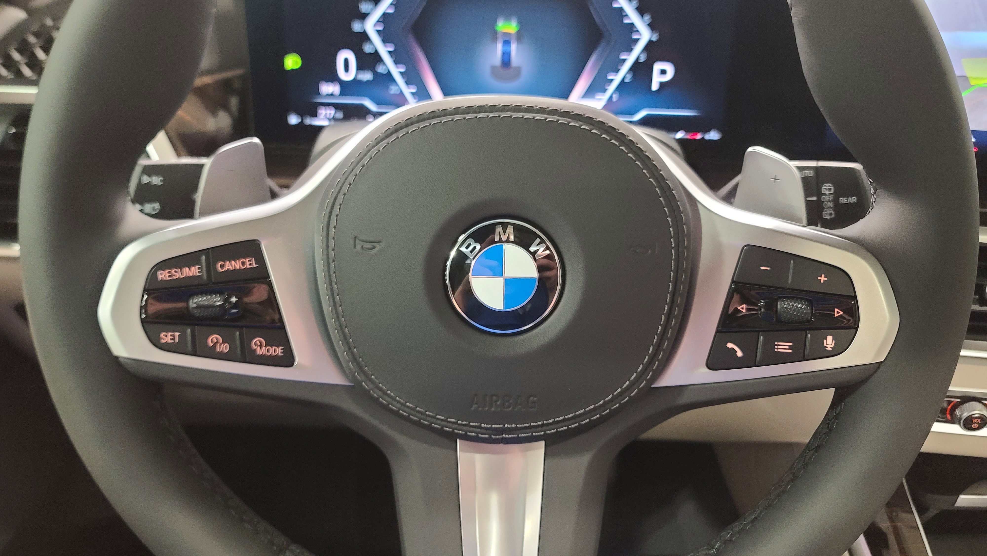 New 2026 BMW X5 xDrive40i w/ M Sport Package image 16