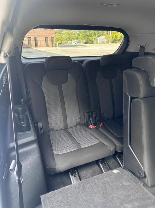 Used 2023 Kia Sorento LX image 21