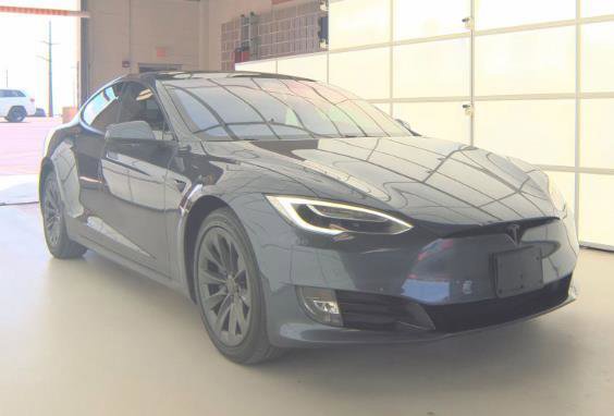 Used 2018 Tesla Model S 100D AWD/4WD image 3