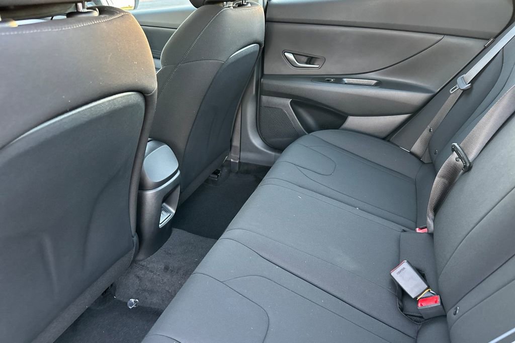 New 2026 Hyundai Elantra Blue image 9