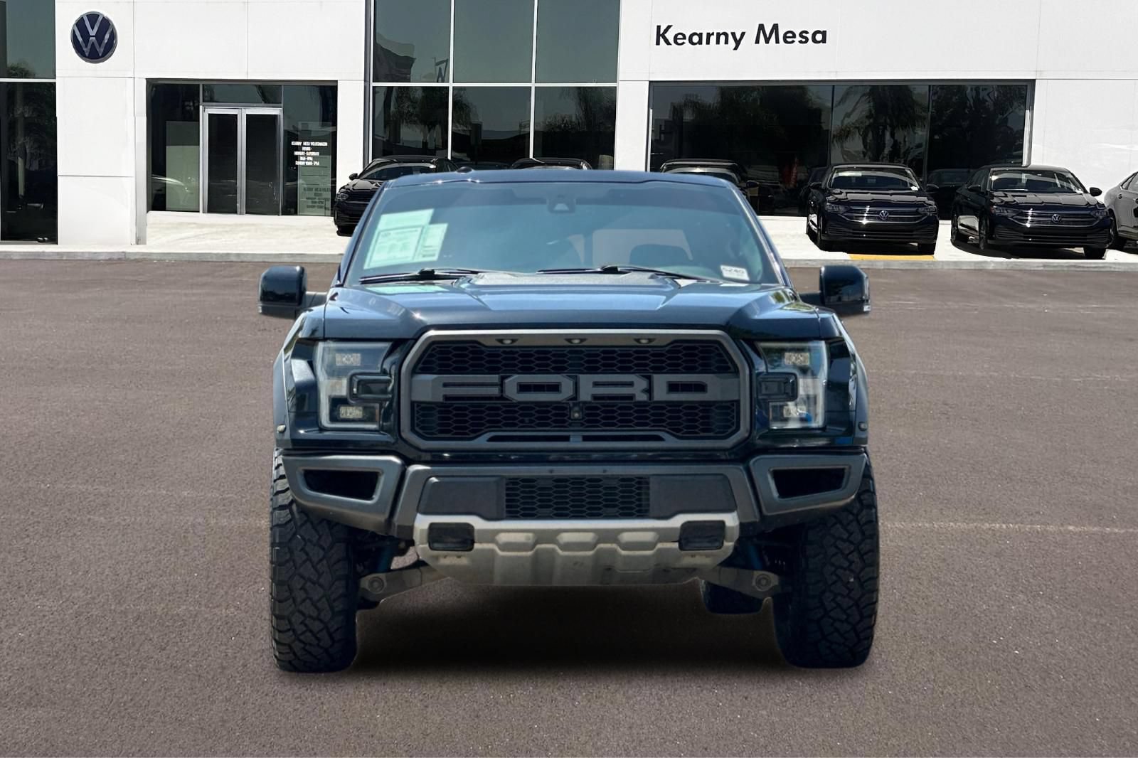Used 2018 Ford F150 Raptor w/ Equipment Group 802A Luxury AWD/4WD image 9