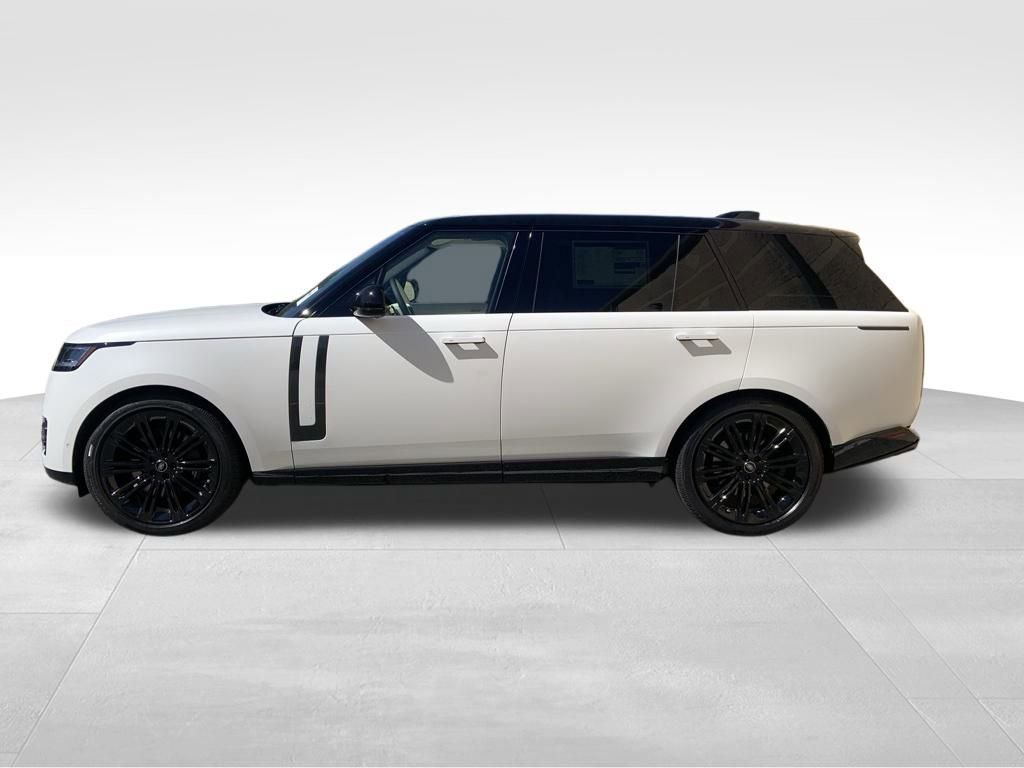 New 2025 Land Rover Range Rover Long Wheelbase SE image 4