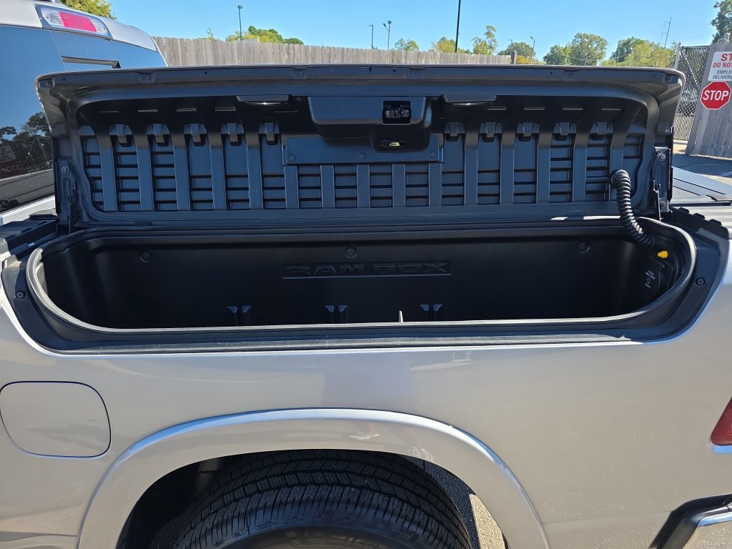 Used 2022 RAM 1500 Laramie RWD image 14