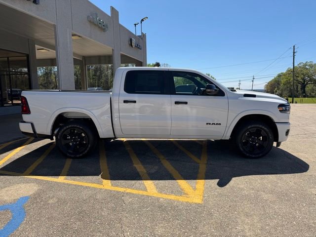 New 2026 RAM 1500 4x4 Crew Cab image 11