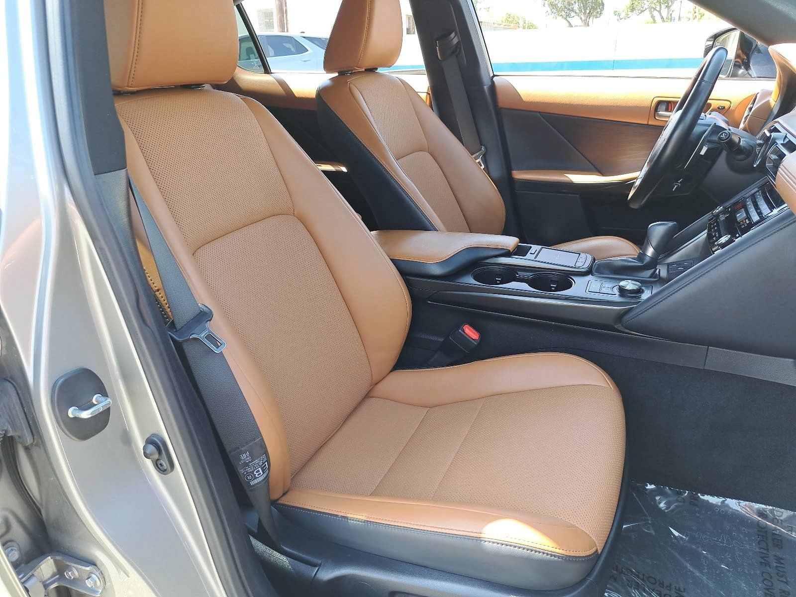 Used 2023 Lexus IS 300 w/ Premium Package RWD image 10