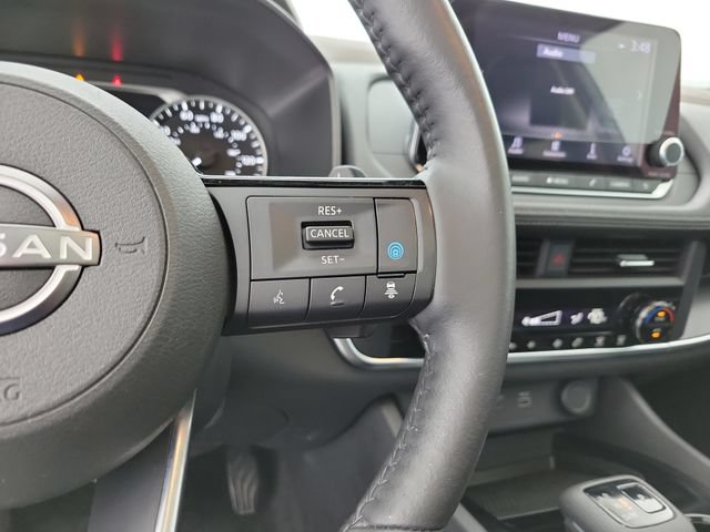 Used 2023 Nissan Rogue SV w/ SV Premium B Package FWD image 25