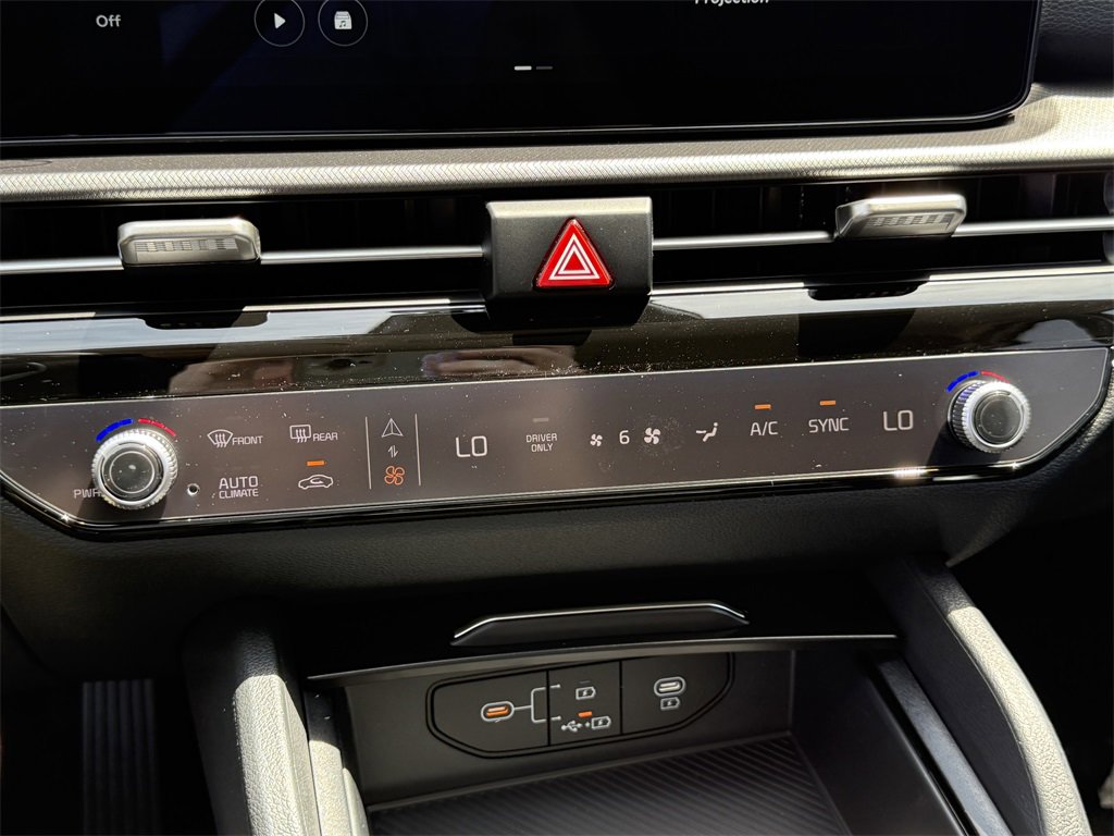 New 2026 Kia Sportage S image 24