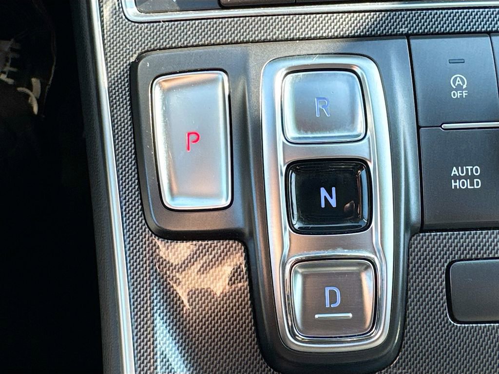 Used 2023 Hyundai Santa Fe SEL image 17