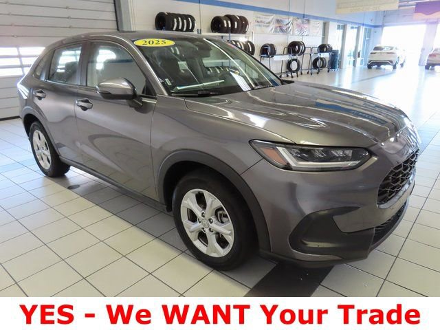 Used 2025 Honda HR-V LX image 16
