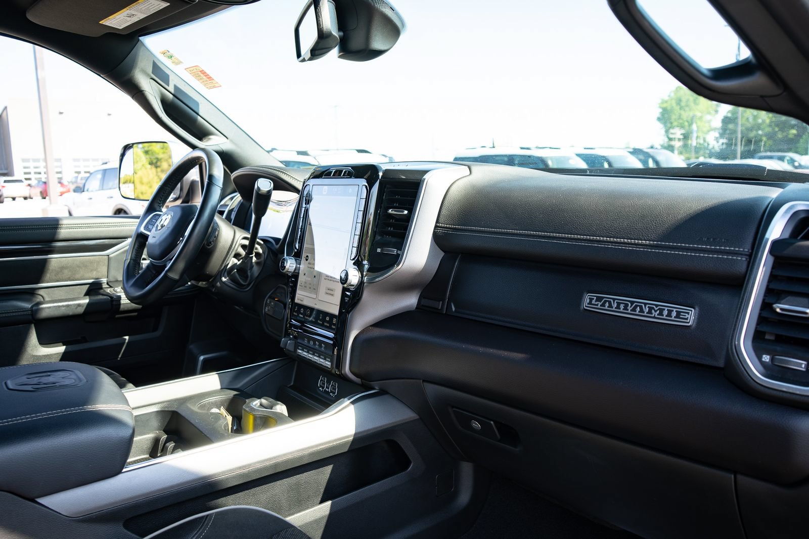 Used 2022 RAM 3500 Laramie AWD/4WD image 21