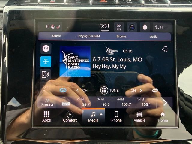 Used 2024 Jeep Grand Cherokee L Laredo image 27