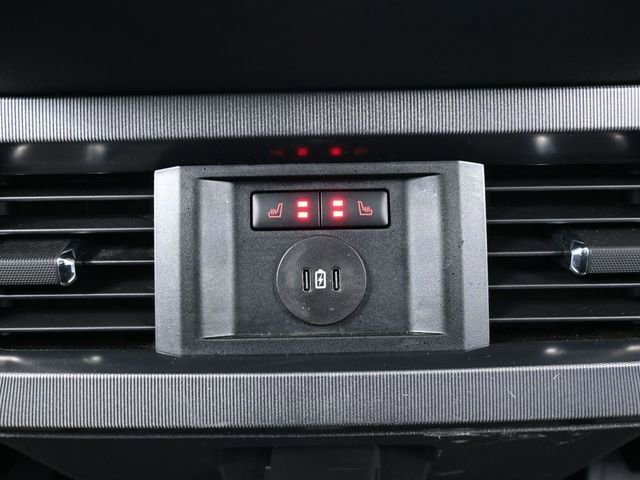 Used 2025 Ford F250 Platinum image 42