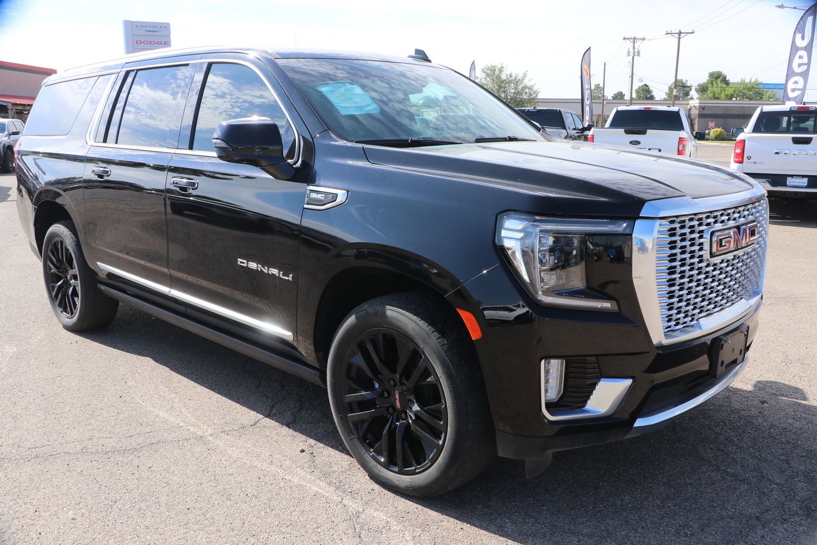 Used 2023 GMC Yukon XL Denali