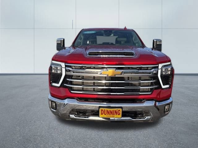 Used 2025 Chevrolet Silverado 3500 LTZ w/ LTZ Convenience Package image 5