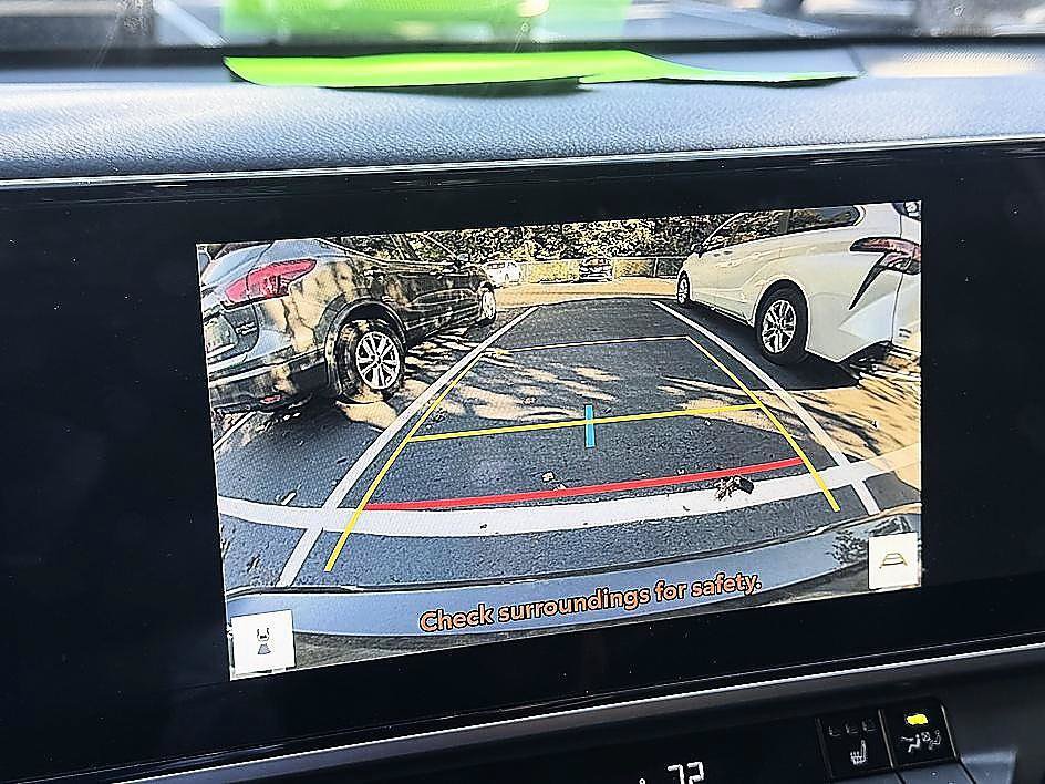 Used 2025 Toyota Camry XLE FWD image 14