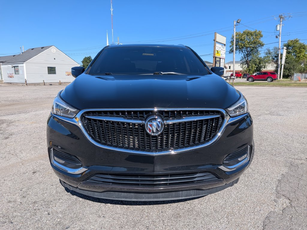 Used 2020 Buick Enclave Essence FWD image 2