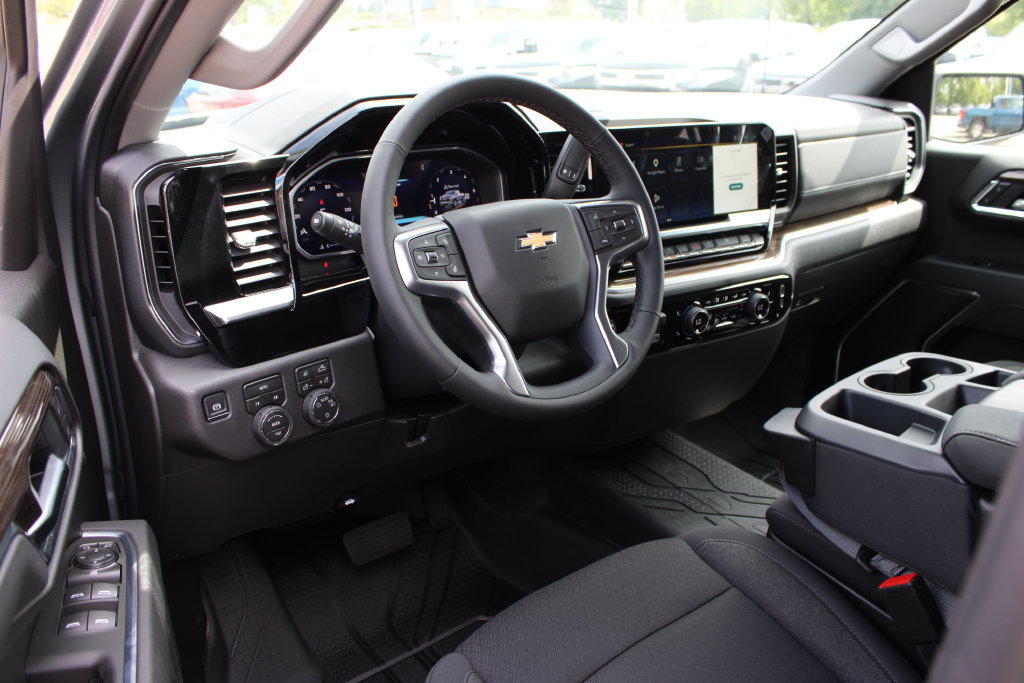 New 2026 Chevrolet Silverado 1500 LT w/ Safety Package AWD/4WD image 17
