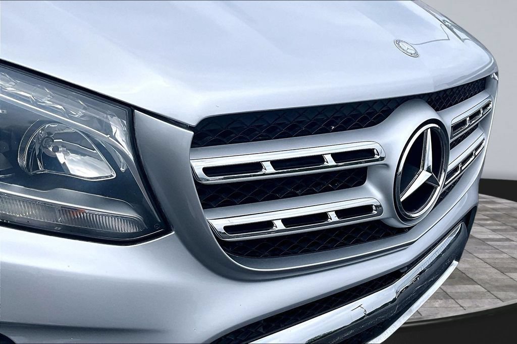 Used 2017 Mercedes-Benz GLS 450 4MATIC image 26