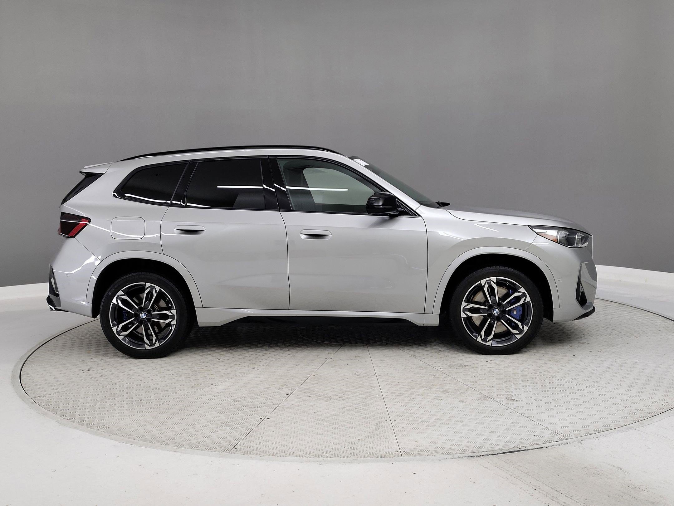 Certified 2024 BMW X1 M35i image 5