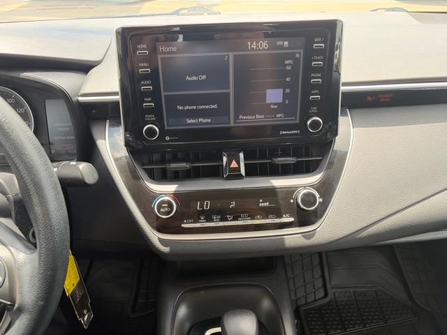 Used 2021 Toyota Corolla LE FWD image 10
