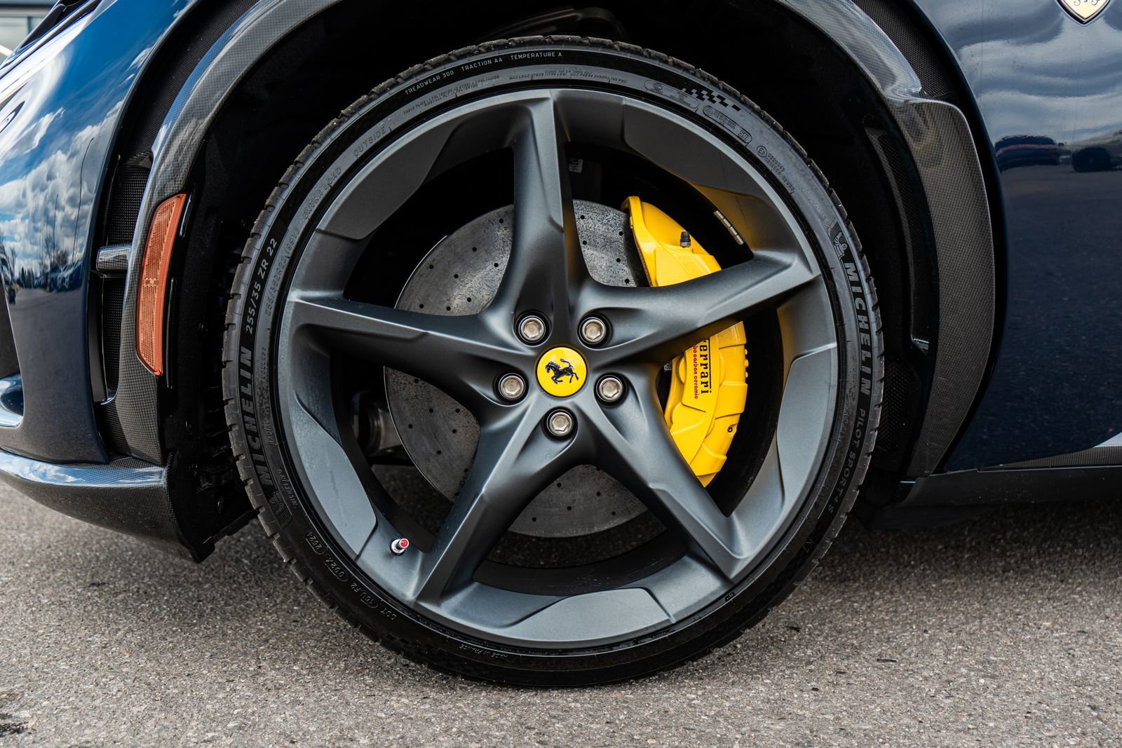 Used 2025 Ferrari Purosangue image 6