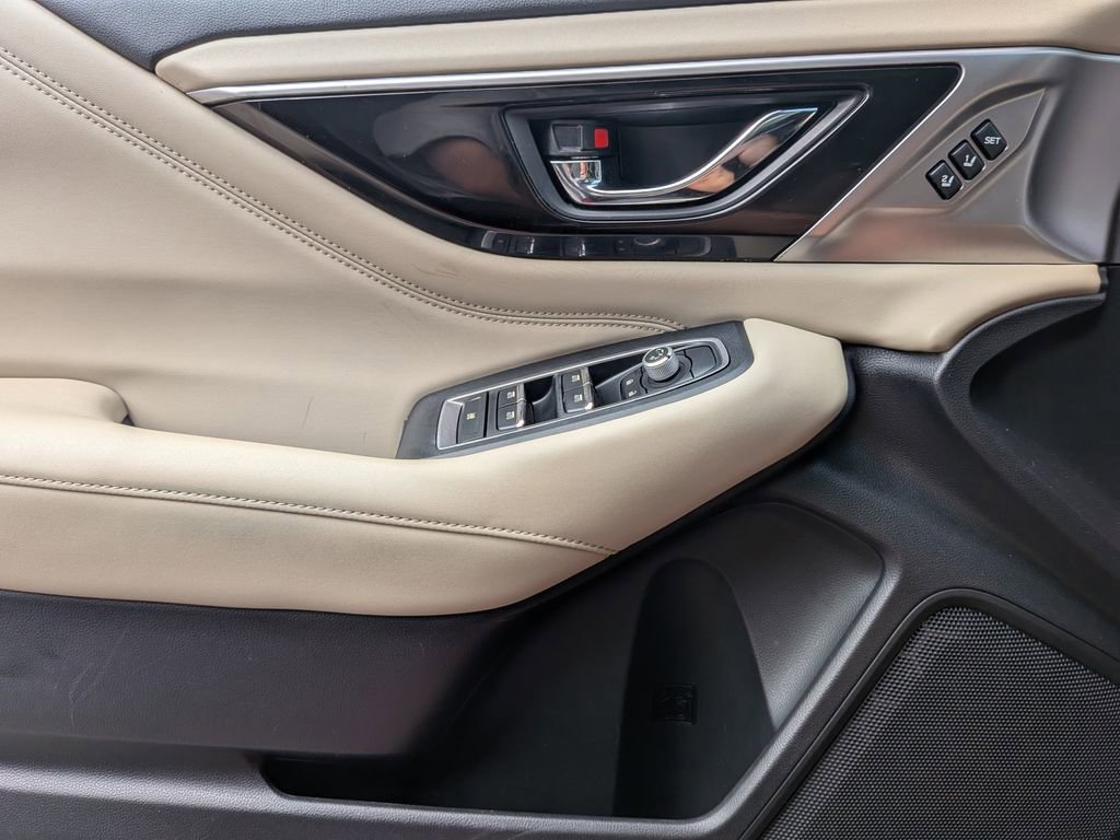 Used 2020 Subaru Legacy Limited image 27