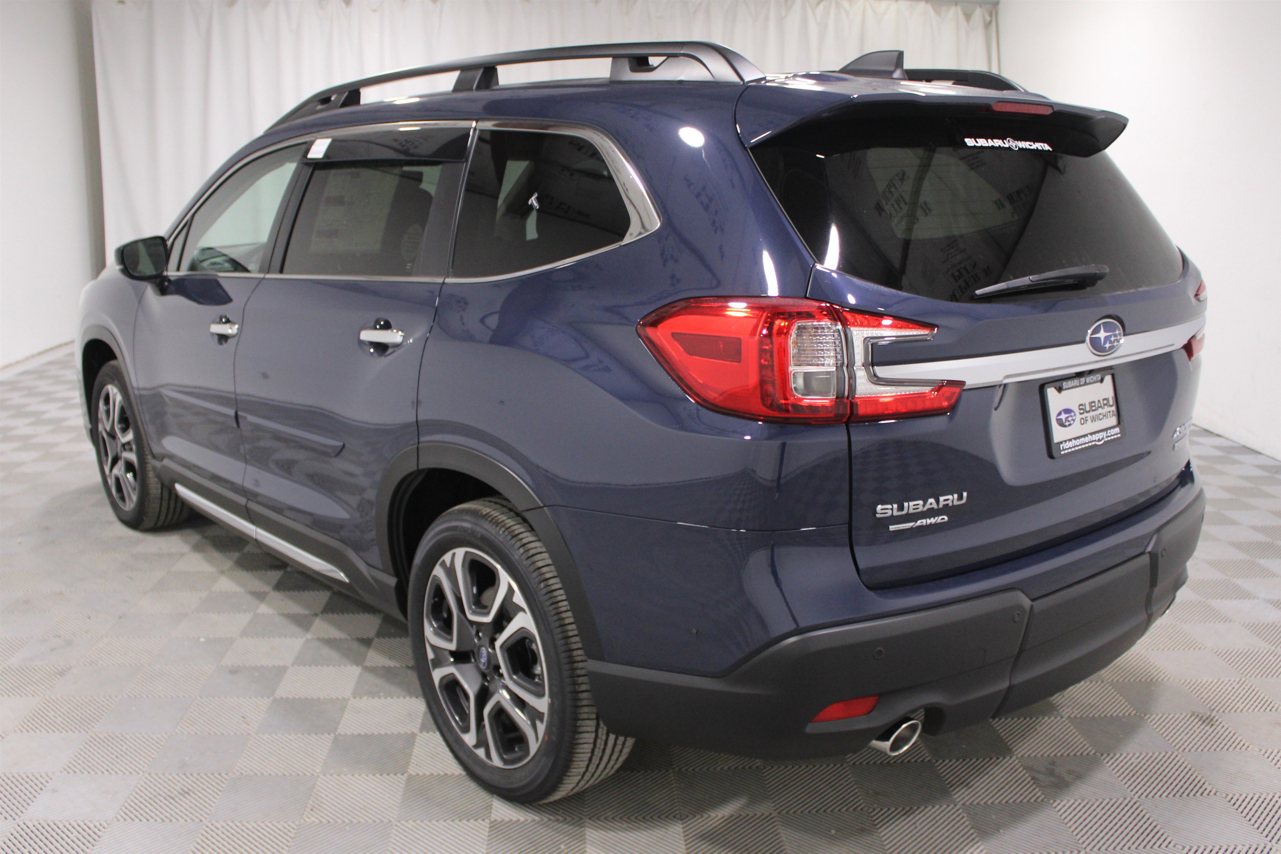 New 2025 Subaru Ascent Touring image 32