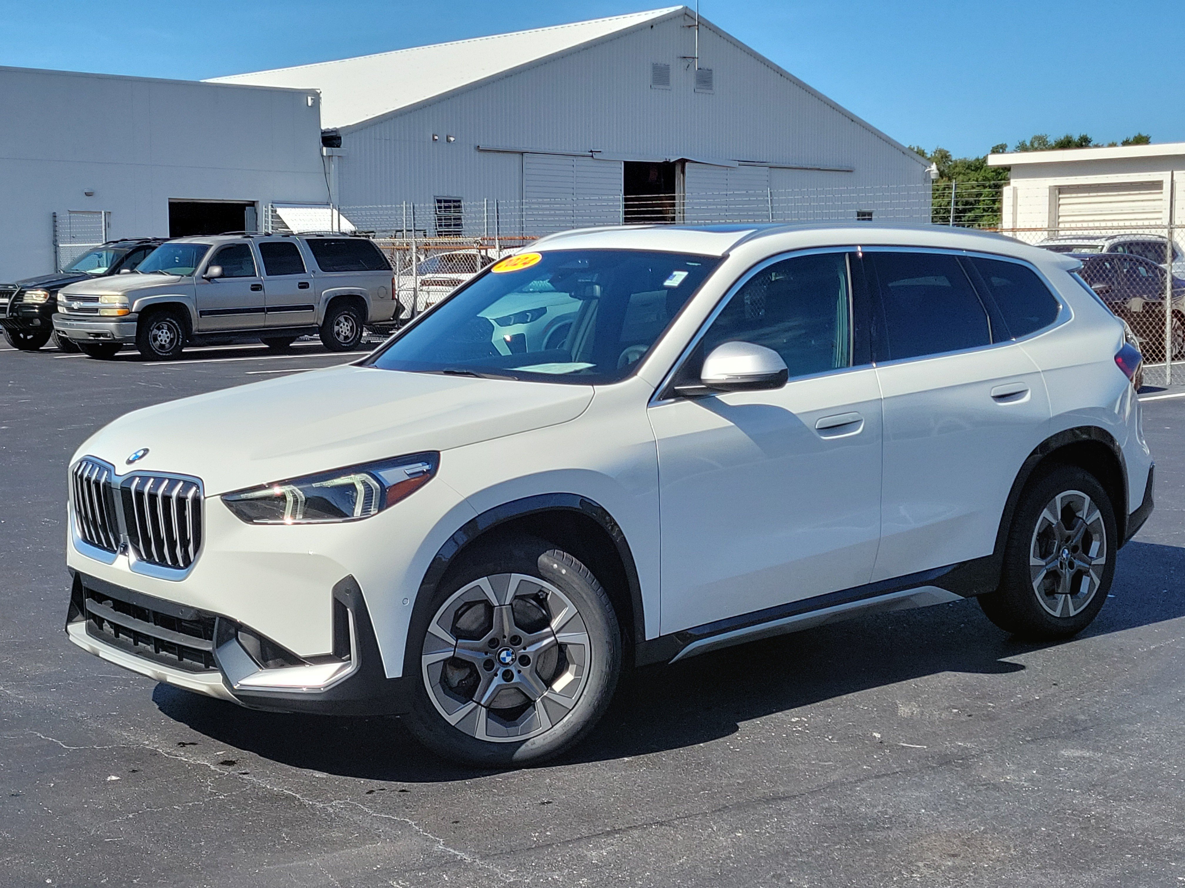 Used 2024 BMW X1 xDrive28i w/ Premium Package AWD/4WD image 1