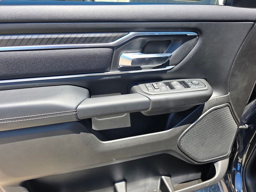 New 2026 RAM 1500 Big Horn w/ Night Edition AWD/4WD image 8
