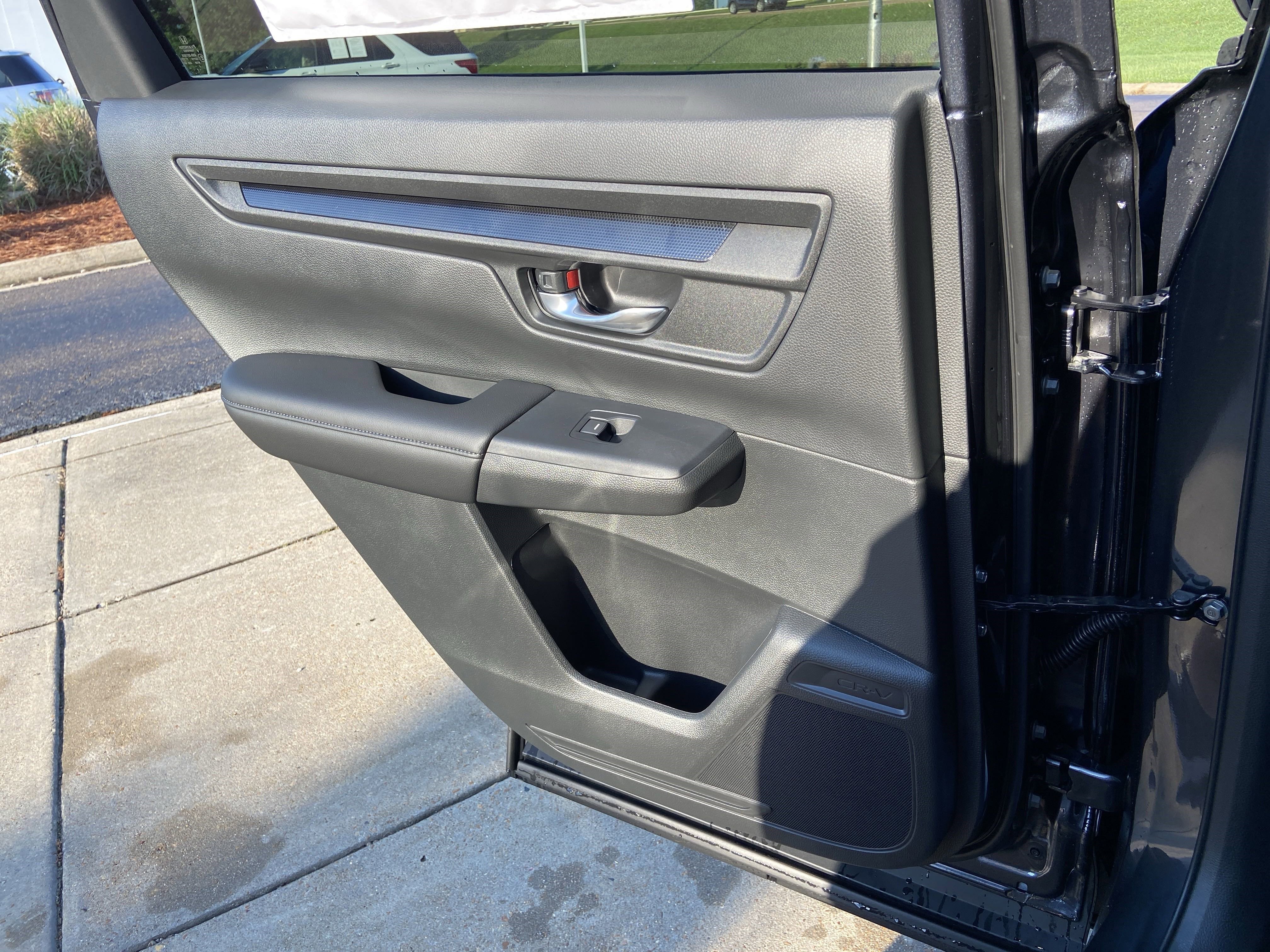 New 2026 Honda CR-V EX image 47