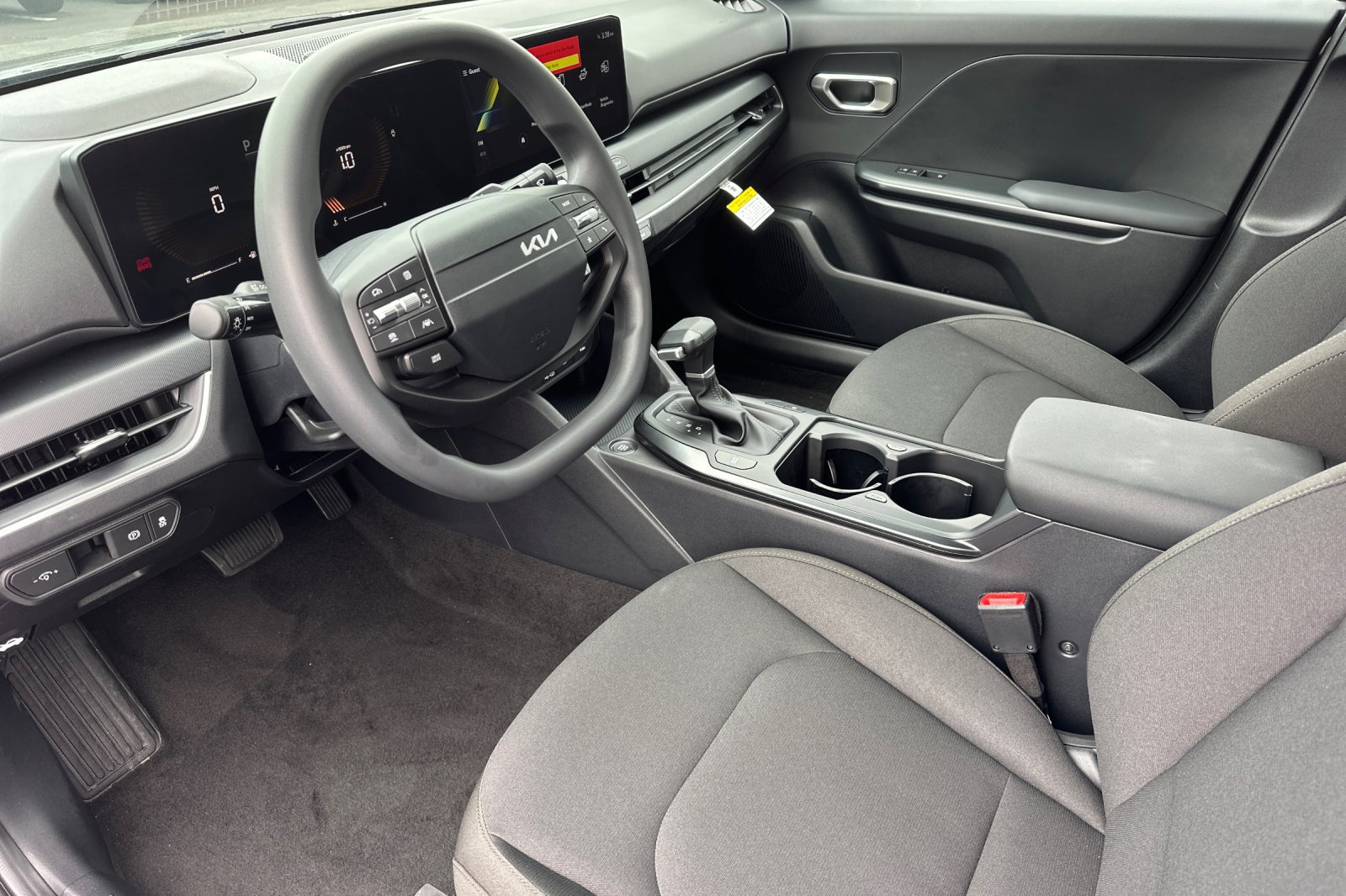 New 2026 Kia K4 FWD image 10
