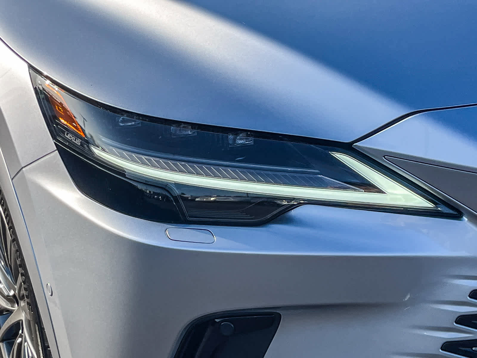 New 2026 Lexus RX 450h Luxury image 7