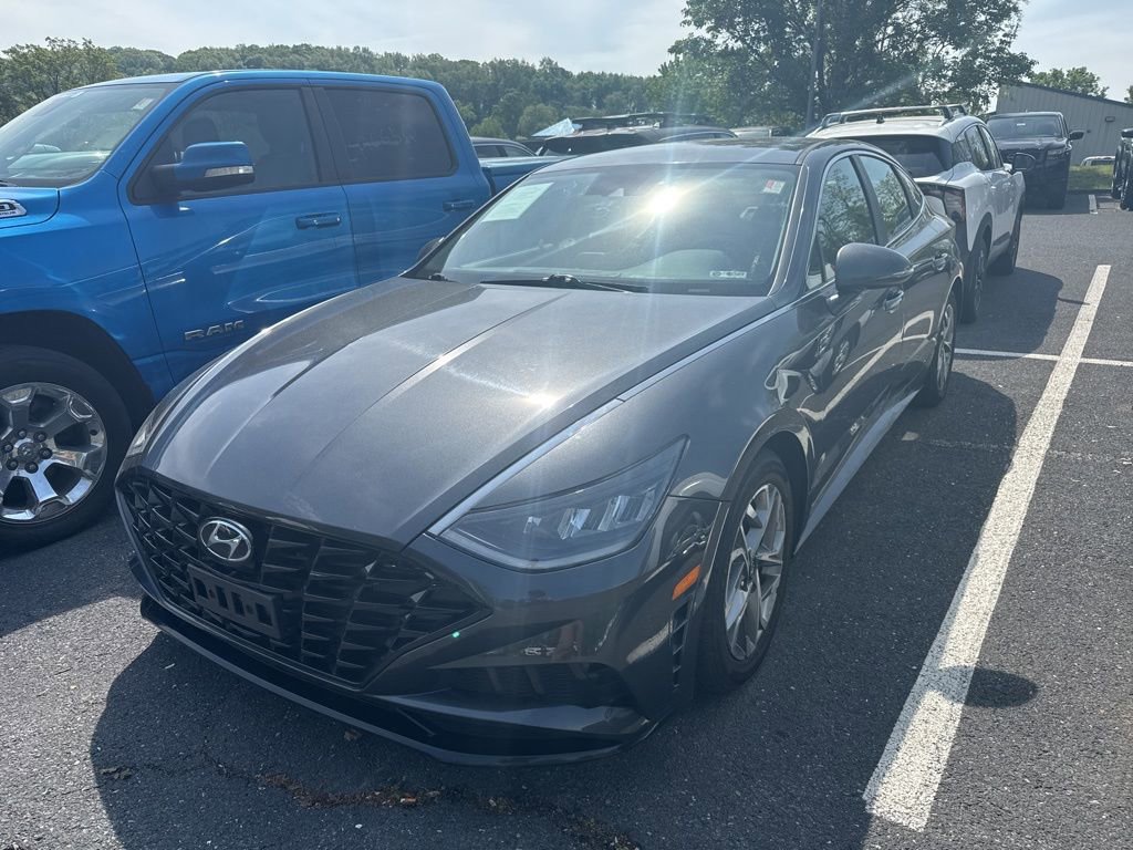 Used 2020 Hyundai Sonata SEL FWD image 2
