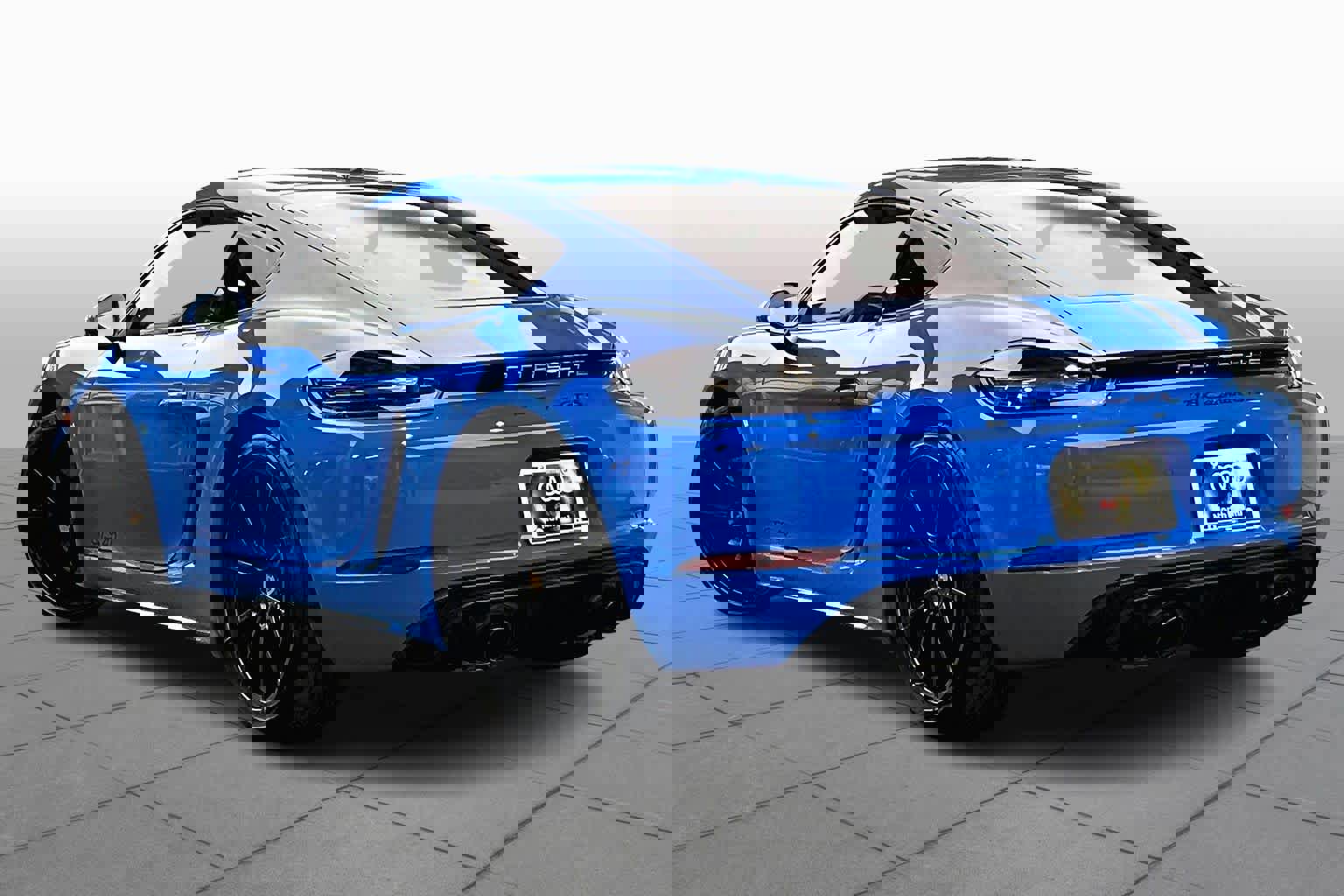 Used 2023 Porsche 718 Cayman GTS image 10