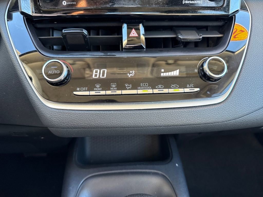 Used 2022 Toyota Corolla LE image 22