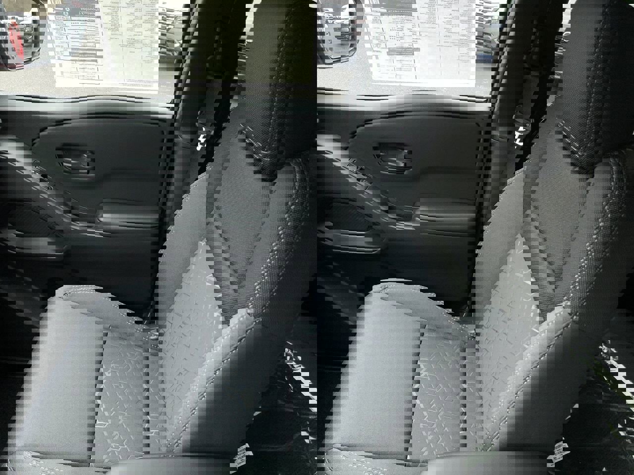 New 2026 Nissan Frontier SV w/ SV Convenience Package image 30