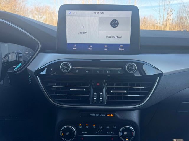 Used 2020 Ford Escape SE image 26