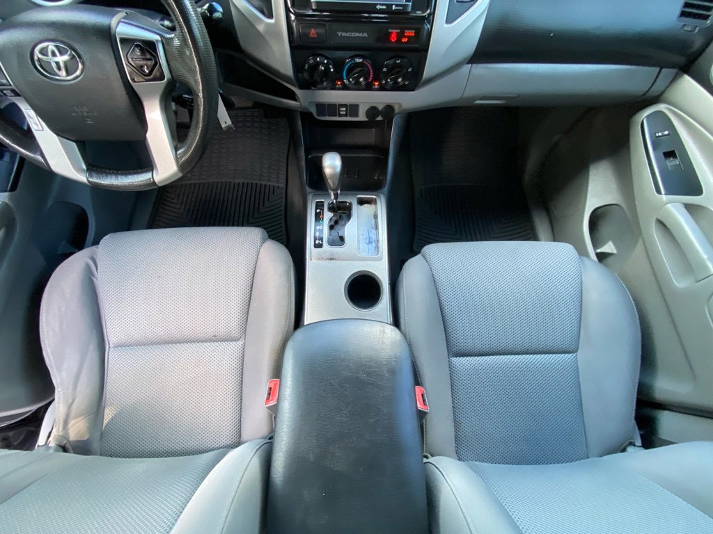 Used 2015 Toyota Tacoma PreRunner w/ TRD Off-Road Package RWD image 25